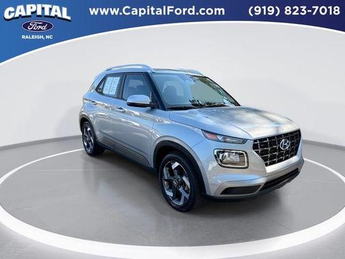 Shimmering Silver 2025 Hyundai VENUE SEL