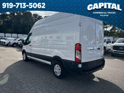 Oxford White 2022 Ford E-Transit Base