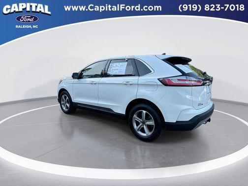 Star White 2024 Ford Edge SEL