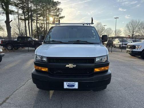 2022 Chevrolet Express 2500 Work Van