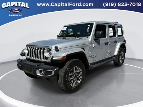 Silver Zynith Clearcoat 2024 Jeep Wrangler Sahara