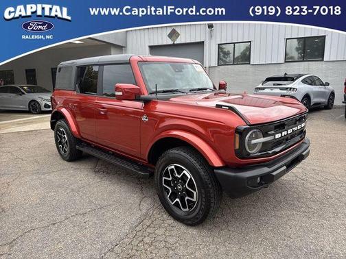 2022 Ford Bronco Outer Banks