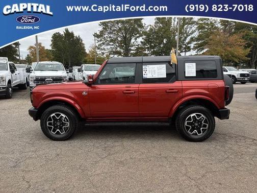 2022 Ford Bronco Outer Banks