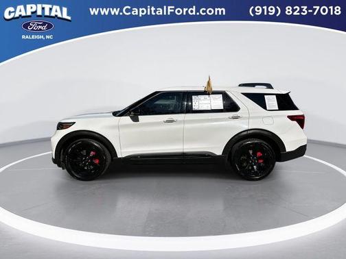 Star White 2021 Ford Explorer ST