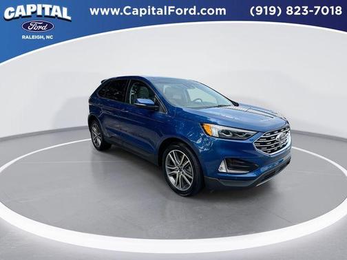 2022 Ford Edge Titanium