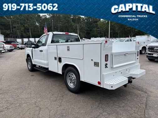 2025 Ford F-250 XL