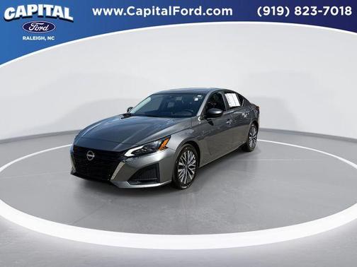 Gun Metallic 2025 Nissan Altima SV