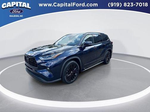 2022 Toyota Highlander Platinum