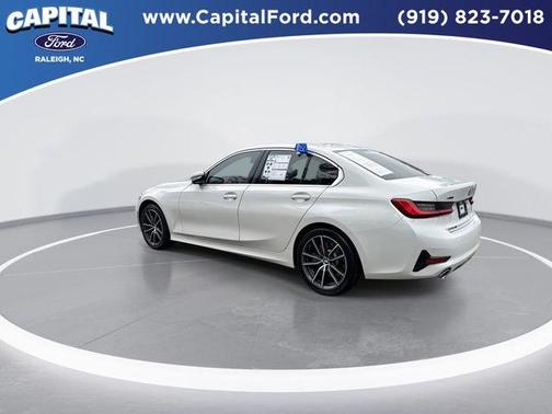 2021 BMW 330 i xDrive