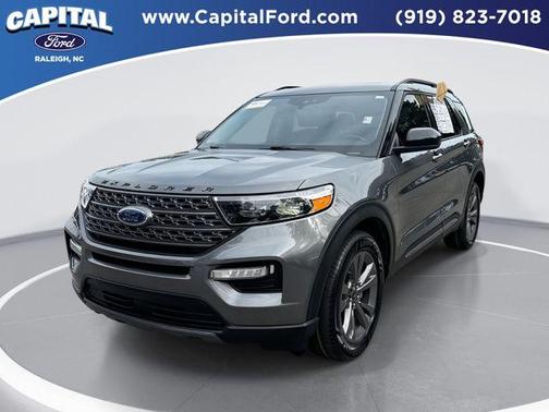 Carbonized Gray Metallic 2022 Ford Explorer XLT