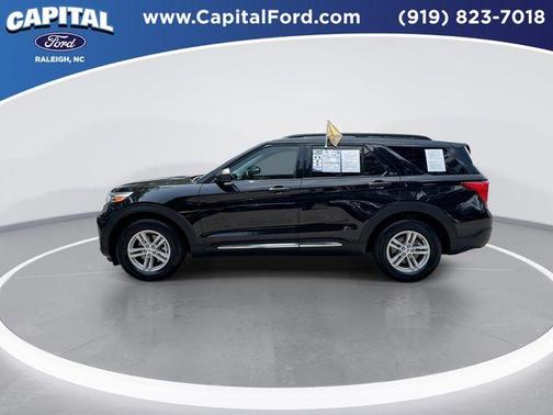 Black Metallic 2024 Ford Explorer XLT
