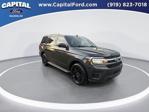 2022 Ford Expedition XLT