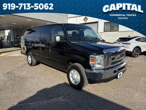 2012 Ford E350 Super Duty XLT