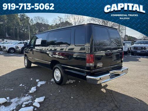 2012 Ford E350 Super Duty XLT