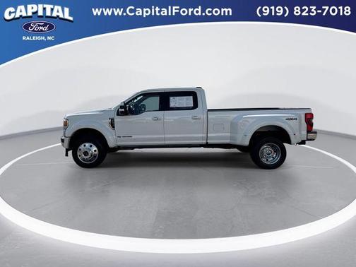 2022 Ford F-450 Lariat
