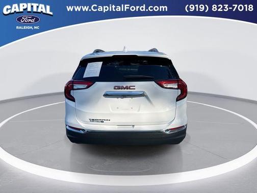 2023 GMC Terrain SLT