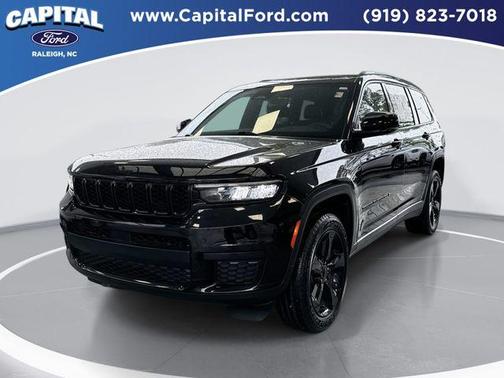 Diamond Black 2023 Jeep Grand Cherokee L Laredo