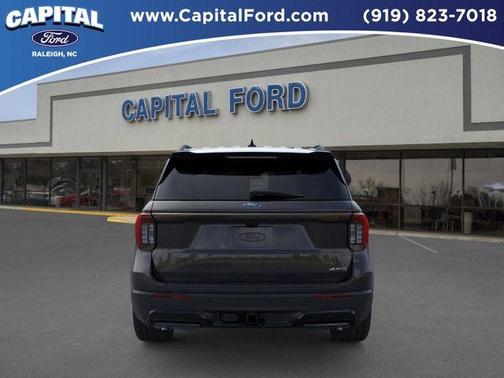 Black 2026 Ford Explorer ST-Line