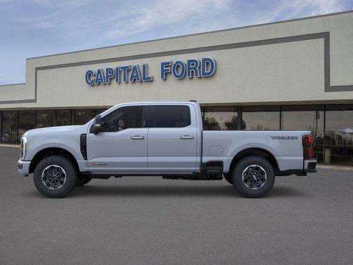 2026 Ford F-350 Platinum