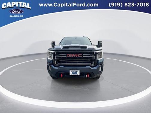 2021 GMC Sierra 2500 AT4