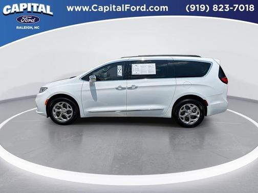 2022 Chrysler Pacifica Limited