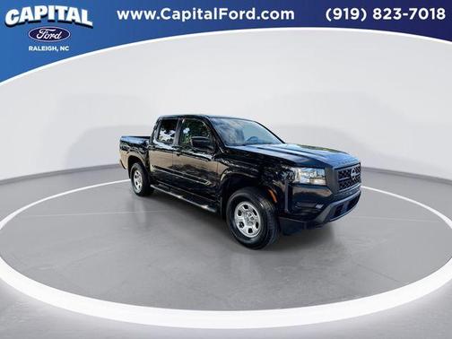 2022 Nissan Frontier S