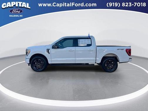 Oxford White 2022 Ford F-150 XLT