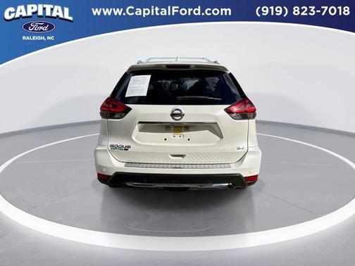 2020 Nissan Rogue SV