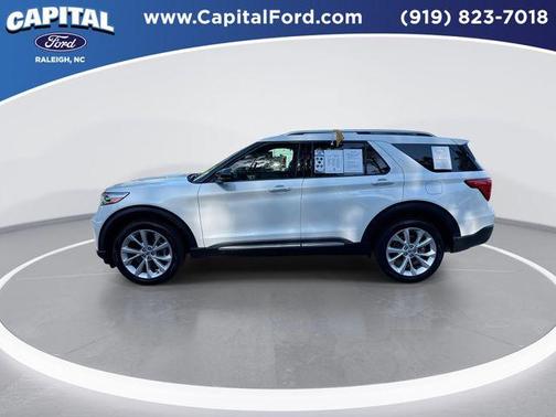 Star White 2024 Ford Explorer Platinum