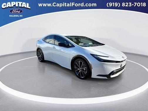 2023 Toyota Prius XLE