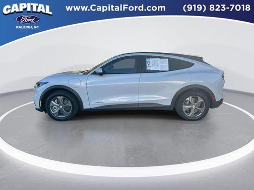 2022 Ford Mustang Mach-E Select