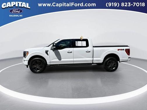 Oxford White 2022 Ford F-150 XLT
