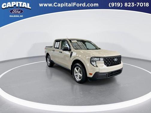 Desert Sand 2025 Ford Maverick XL