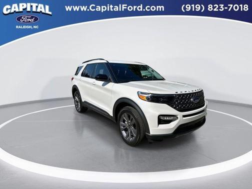 Star White 2023 Ford Explorer XLT