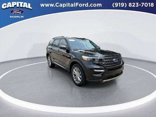 Agate Black Metallic 2023 Ford Explorer XLT