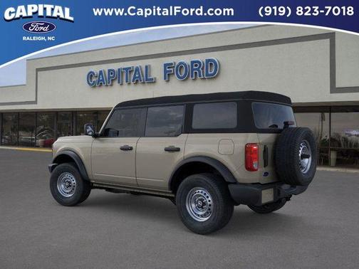 2025 Ford Bronco Base