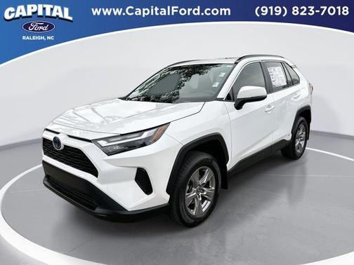 2023 Toyota RAV4 Hybrid XLE