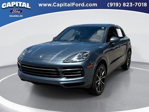 Biscay Blue Metallic 2019 Porsche Cayenne Base