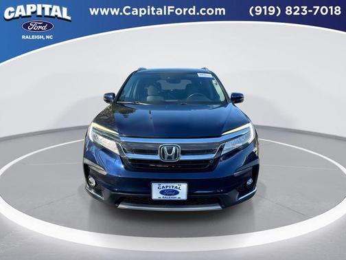 2019 Honda Pilot Touring 8-Passenger