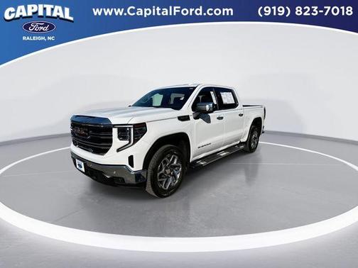 2022 GMC Sierra 1500 SLT