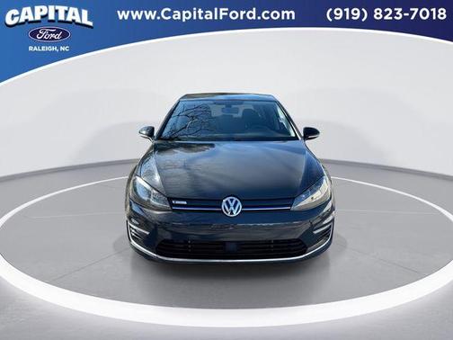 2019 Volkswagen e-Golf SE