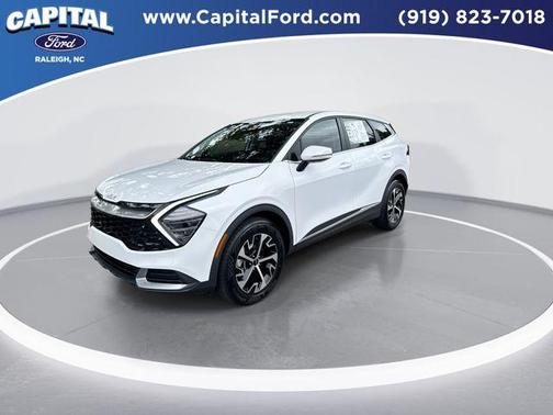 2025 Kia Sportage EX