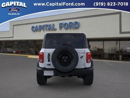 Oxford White 2026 Ford Bronco Big Bend