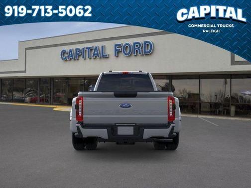 Avalanche 2026 Ford F-350 XL