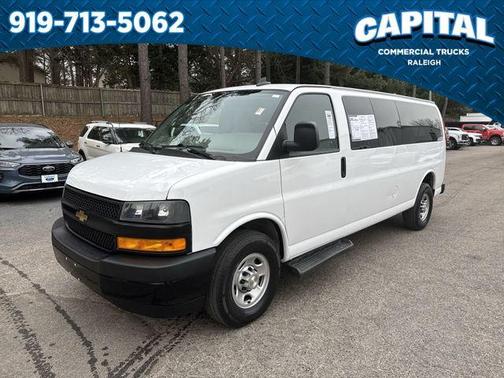 2022 Chevrolet Express 3500 LS