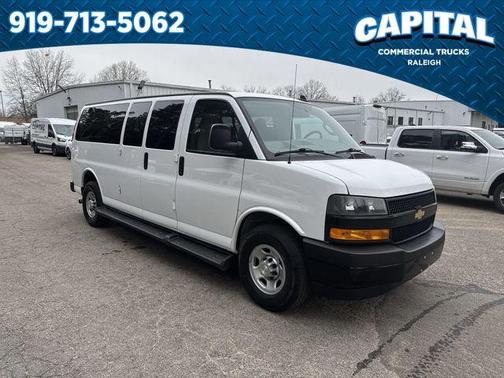 2022 Chevrolet Express 3500 LS
