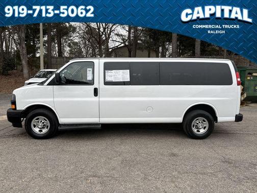 2022 Chevrolet Express 3500 LS