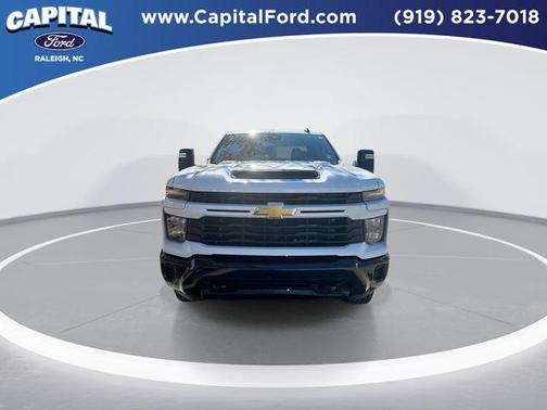 2024 Chevrolet Silverado 2500 Custom