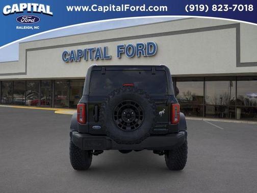 Shadow Black 2026 Ford Bronco Outer Banks