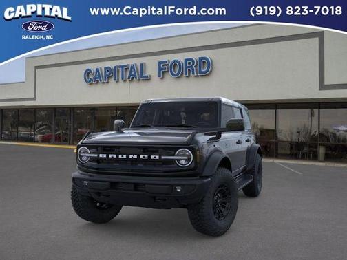 Shadow Black 2026 Ford Bronco Outer Banks